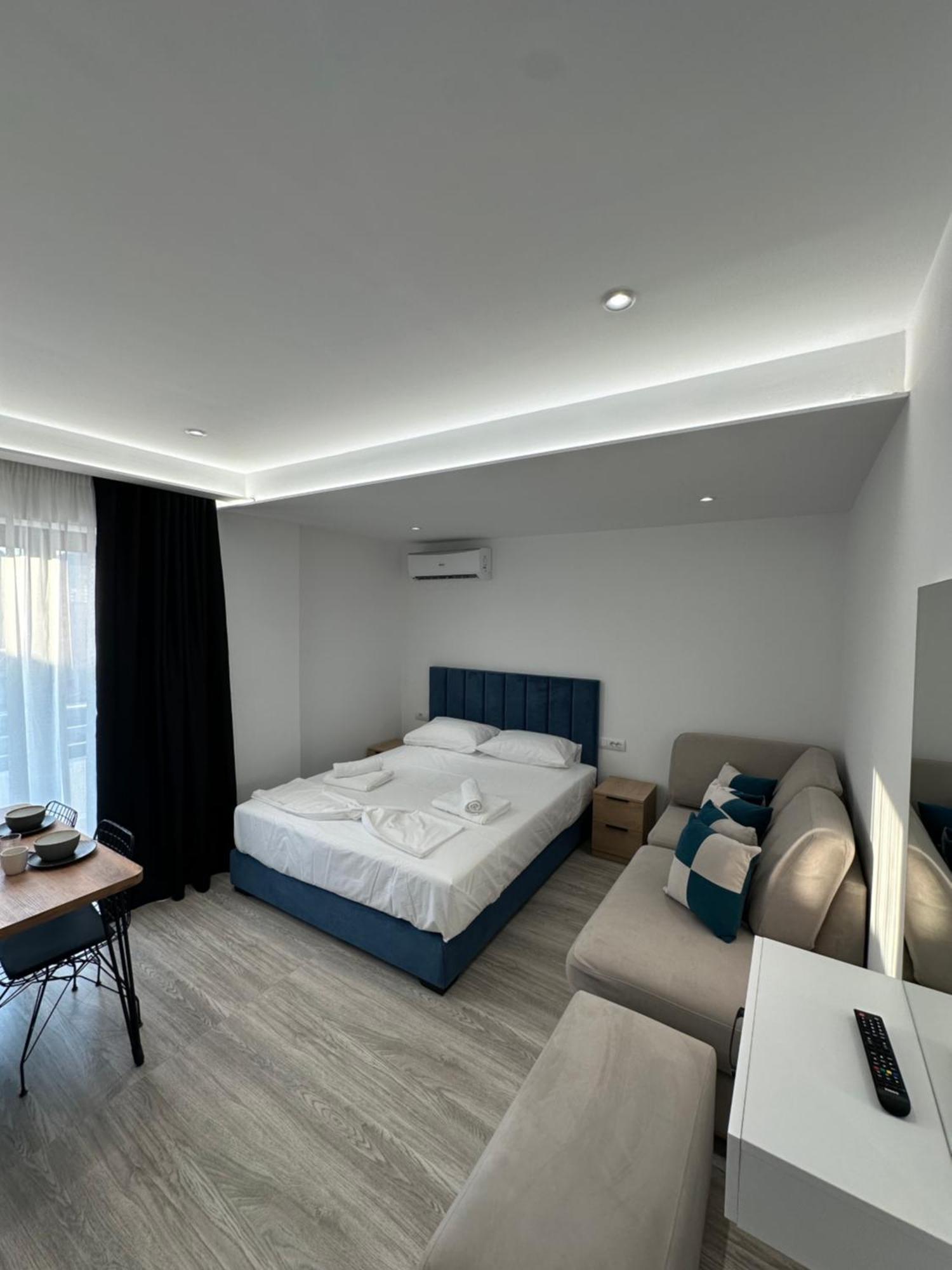 Io'S Apartments Saranda Extérieur photo